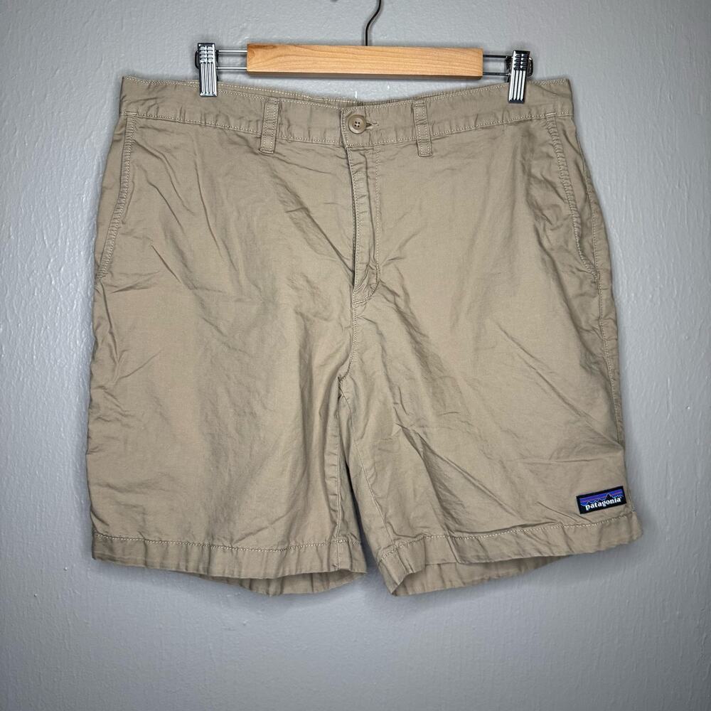 PATAGONIA Tan Chino Shorts Size 34 Casual comfort everyday summer spring
